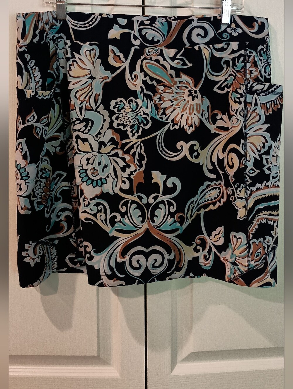 Chico's Black Floral Scroll Skorts with Teal, Tan & White